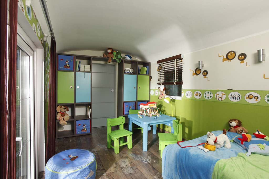 kinder_slide__0004_Hintergrund